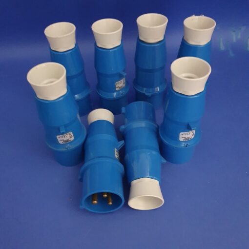 29 x 32A 16A Commando Plugs & Sockets Job Lot - Image 5